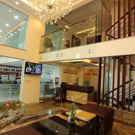 Song Hung 1 Luxury Hotel & Apartments Хошимин Екстериор снимка