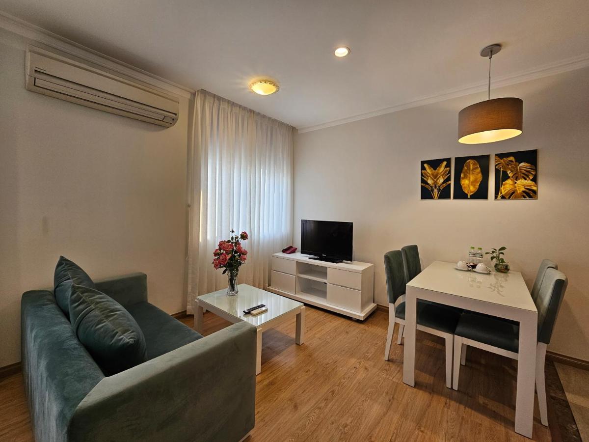 Song Hung 1 Luxury Hotel & Apartments Хошимин Екстериор снимка